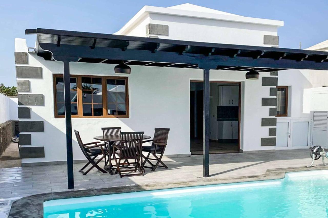 Arabella Villa Плая Бланка Екстериор снимка